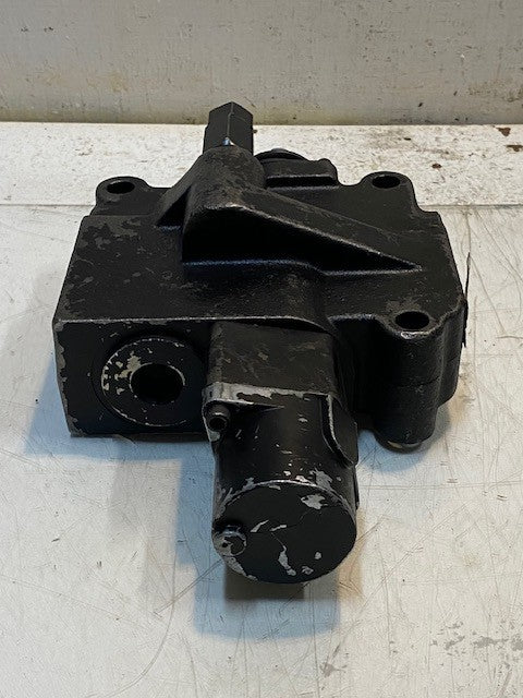 The Heil Co. Hydraulic Pump Control Pressure Valve 0316131 | 5024800 WF1 9D06