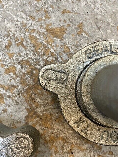 2 Qty of Seal Fast Ground Joint Coupling Fittings B-17, GB-18B, GB-16B (2 Qty)