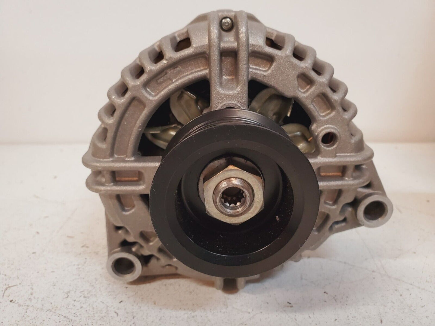 Bosch Alternator 01240AE2HB GT4159013