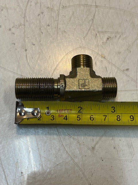 7 Qty of Parker Male Branch Tee Hydraulic Hose Adapters 3" L 17mm Thread (7 Qty)