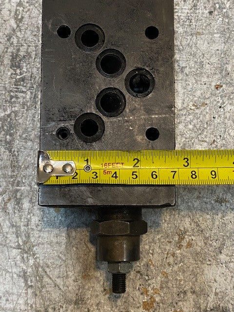 VICKERS DGMX2-5-PP-GW-S-30 SYSTEMSTAK PRESSURE REDUCING VALVE MPN 868864