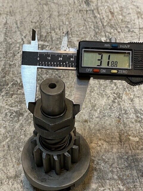 Starter Drive 12-Spline 19mm End 32mm Hex 68mm OD 5-1/4" Tall