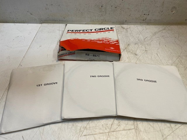 PERFECT CIRCLE RS-6571 PISTON RING SET