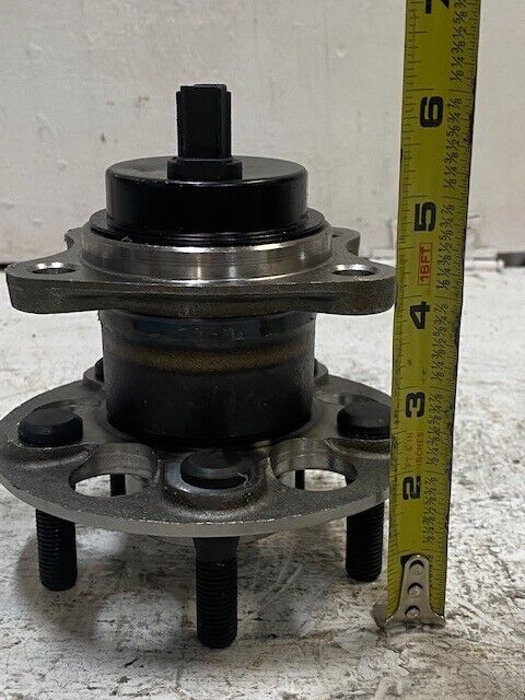 Wheel Hub & Bearing Assembly 5 Bolt RB512425 08/20