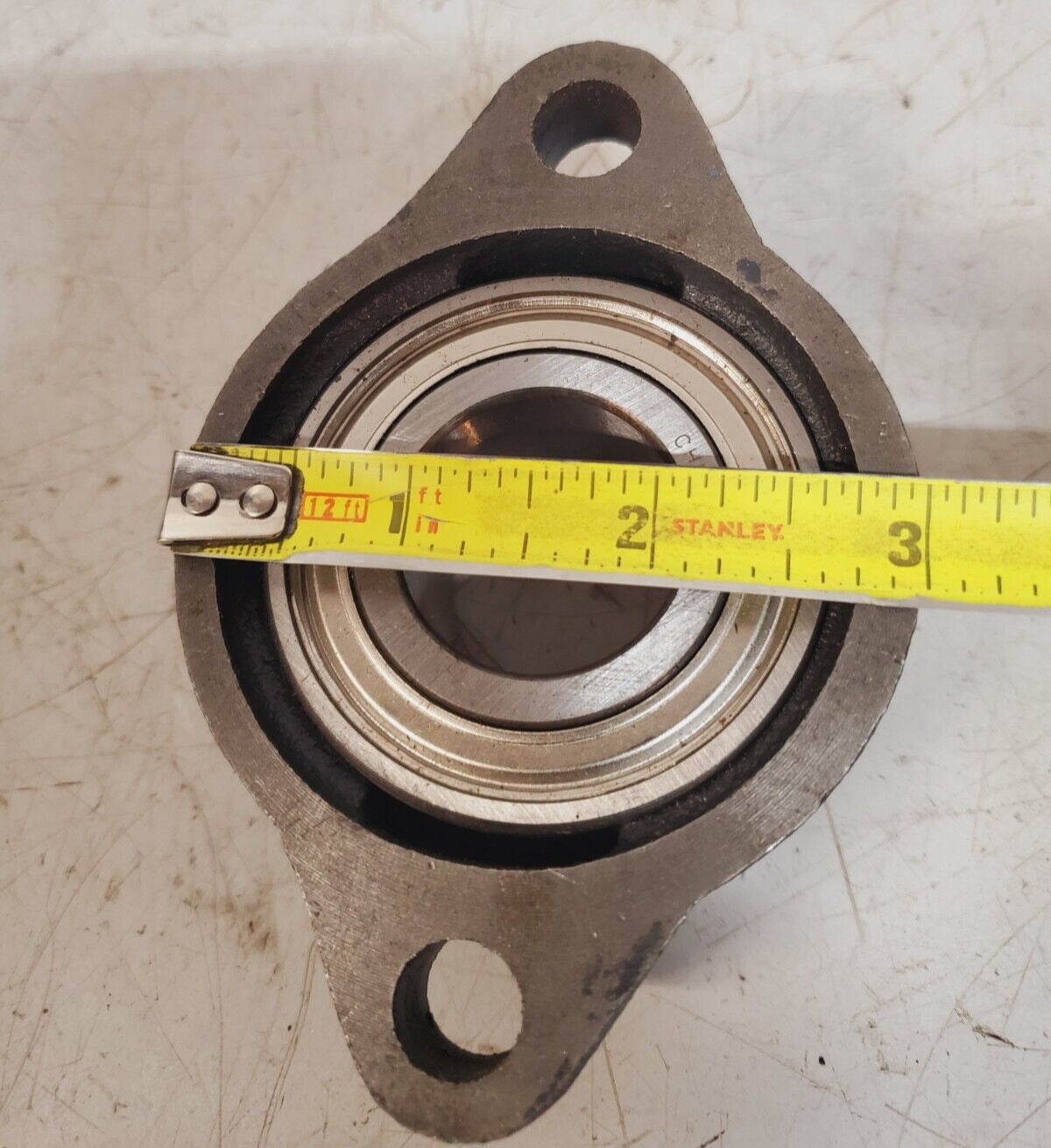 Flange Mount Bearing LF206 | HLU | SB206-19