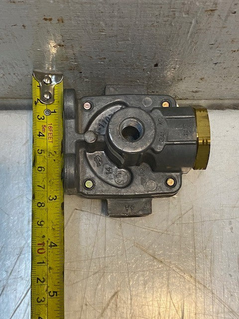 Bendix 289714N Commercial Air Brake System Dual-Check Quick Release Valve 289714