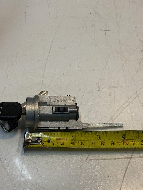 Ignition Lock Cylinder w/ Keys 1016270-204