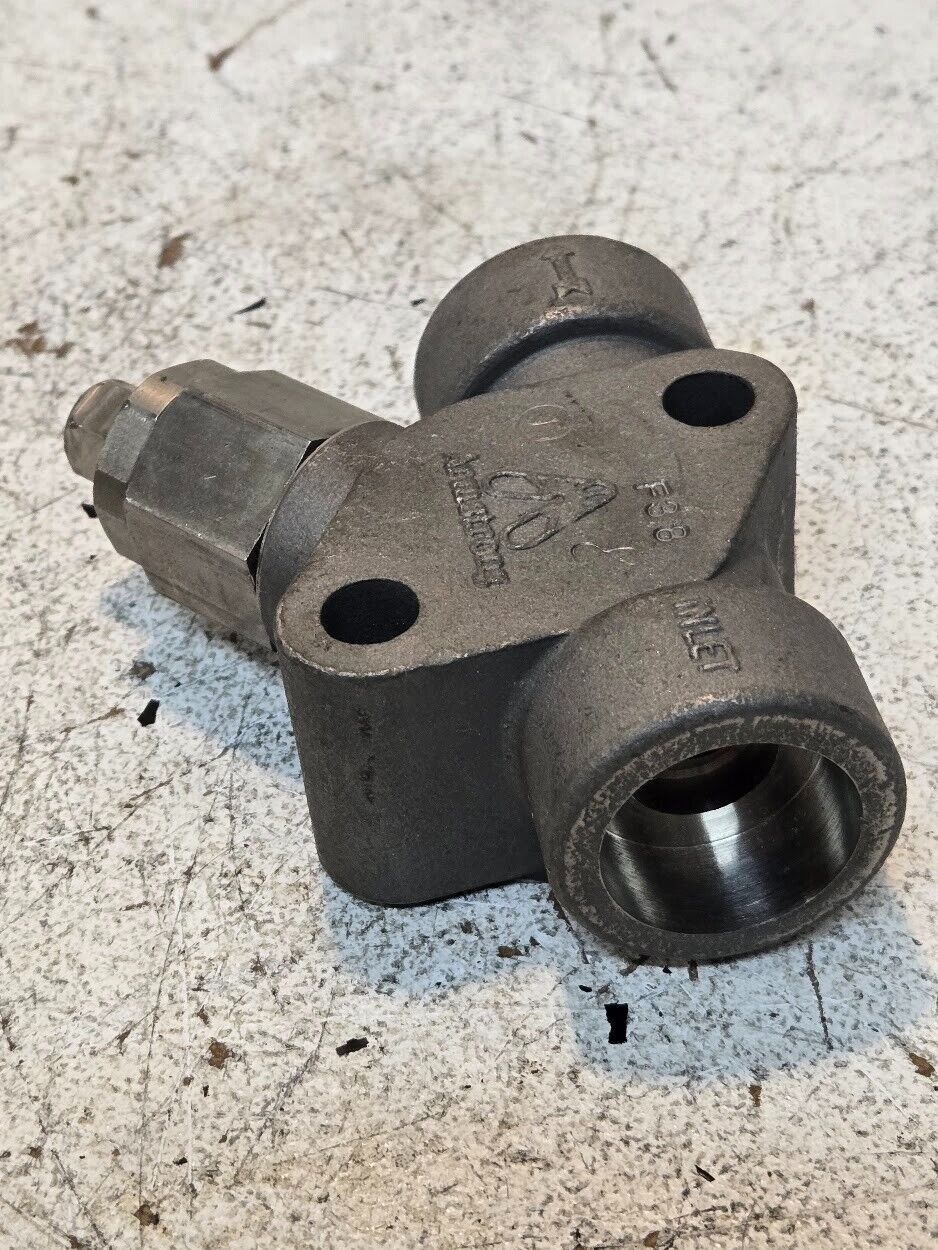 Armstrong D2411 360 Degree Connector for Steam Traps