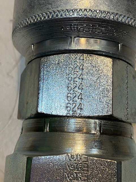 Eaton Weatherhead 43024U-624 Hose End Female Swivel 4-Wire Fitting 1-1/2" JIC