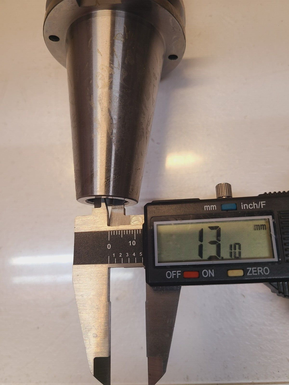 Dellner Tools DT Hydraulic End Mill Holder CAT40B-D20-101 | AG029
