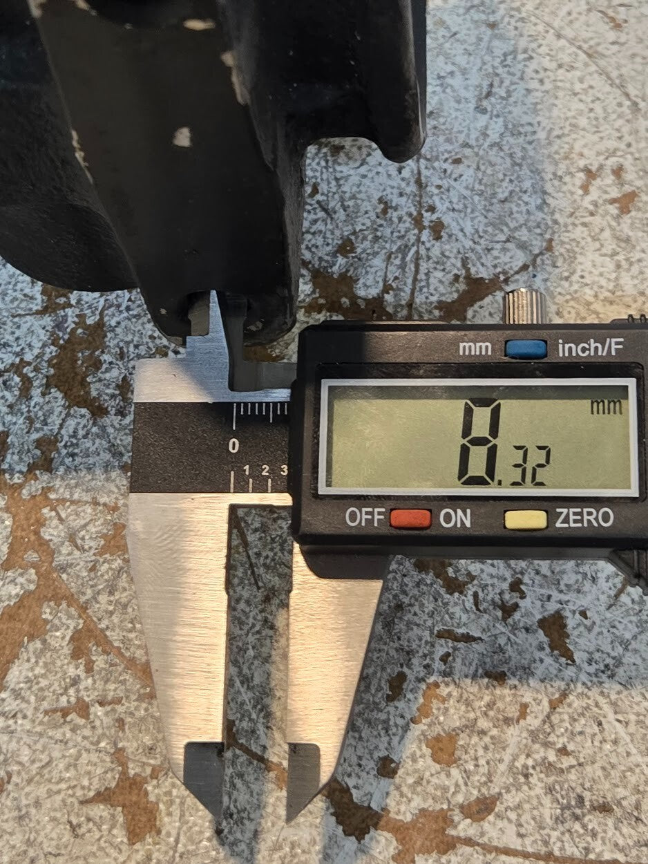 Demag Plastics Hydraulic Filter 403366 with Schroader Pressure Switch MS10LC-50