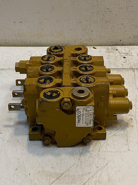 Husco Hydraulic Sectional Control Valve 5000-C383-A | A01A3532-00 | 451-HS-02598
