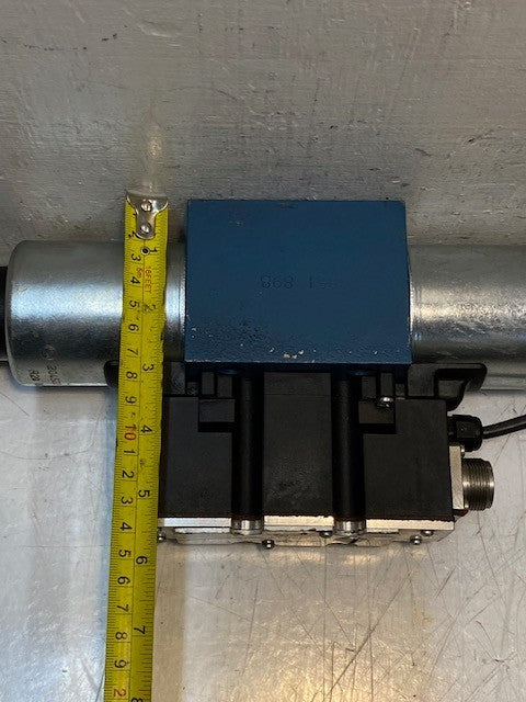 Rexroth Proportional Directional Valve 4WREE10V75-20/G24K31/A1V | 204522A450