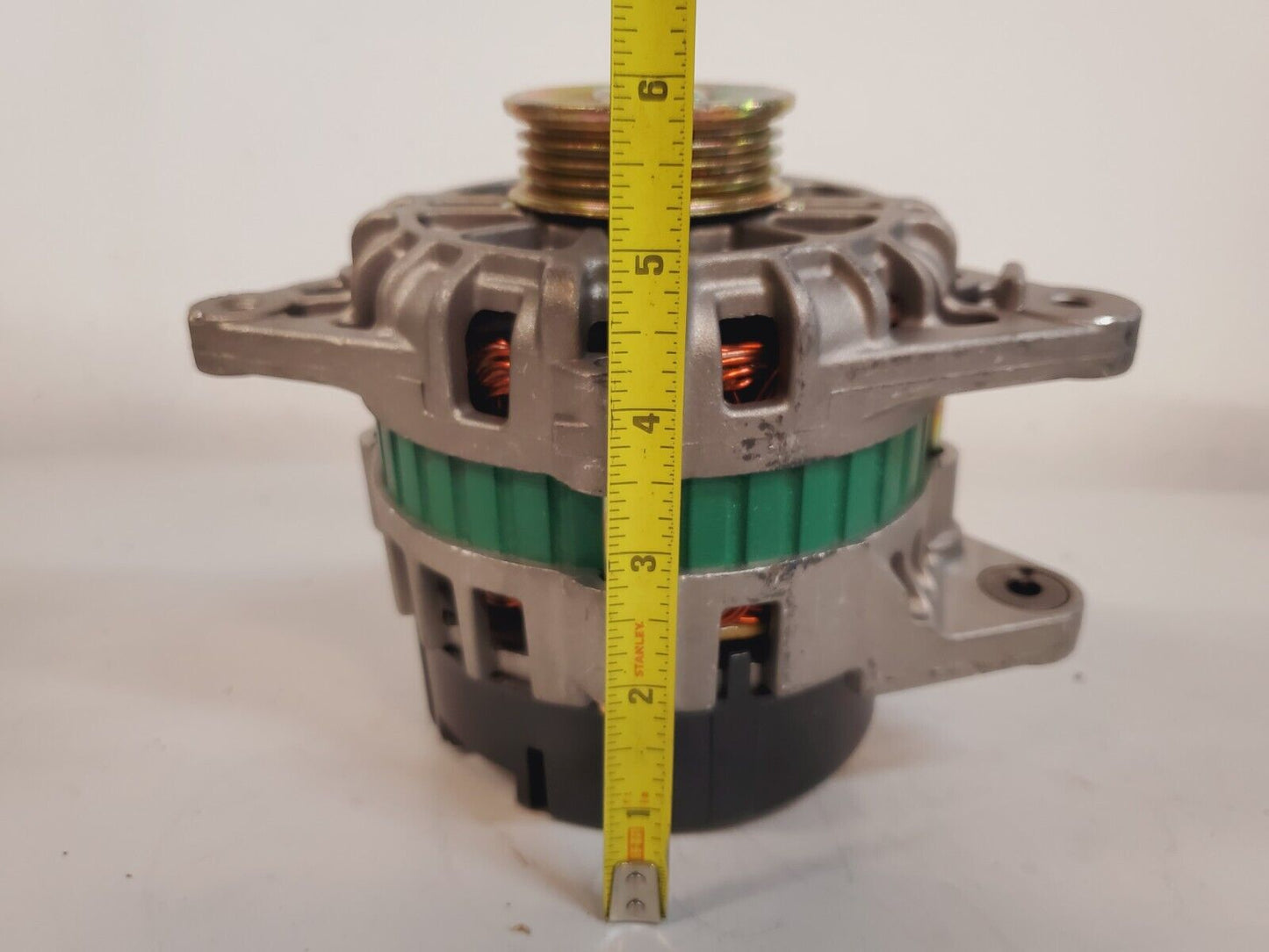 Valeo Remanufactured Alternator 37300-22600RM