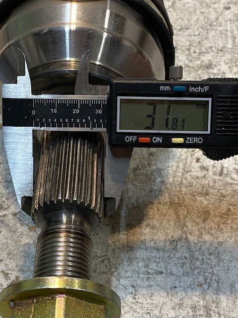Axle Drive Shaft BT-122 C2688-01 | 27" Long 29-Spline 32mm End 23mm Thread