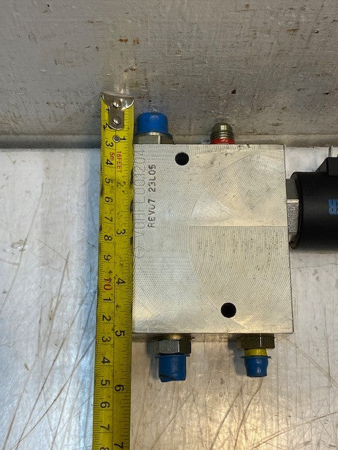 Miller Hydraulic Solenoid Valve Block Max Torque 7-10 ft-lbs VOHFL001204