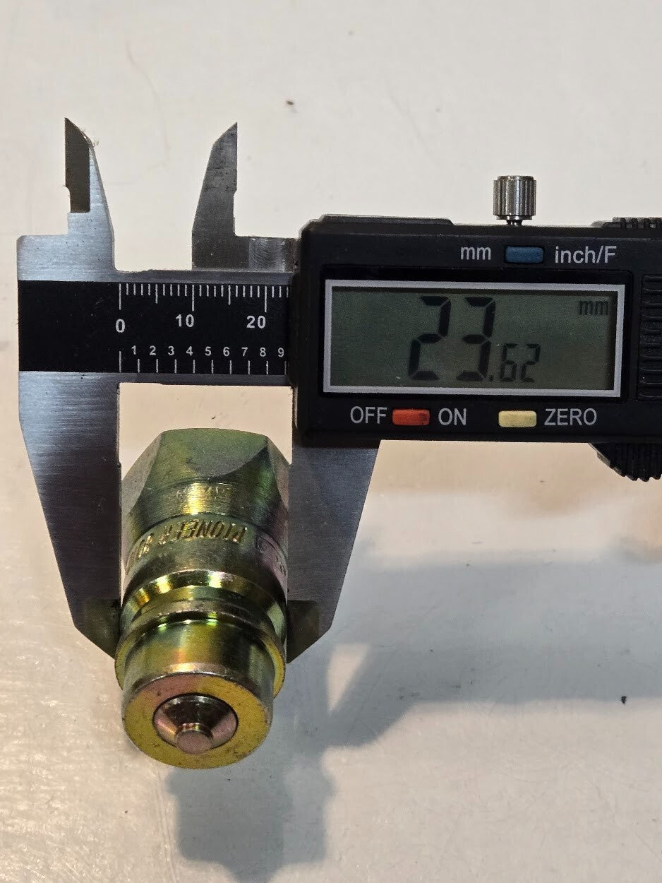 8 Quantity of Pioneer 8010-15P 1/2" Valved Hydraulic Nipples 3/4"-16 ORB (8 Qty)