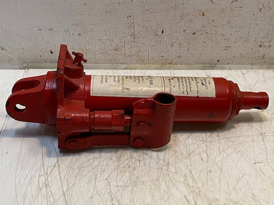 3 Ton Red Hydraulic Floor Jack Heavy Duty Vehicle Lift Jack