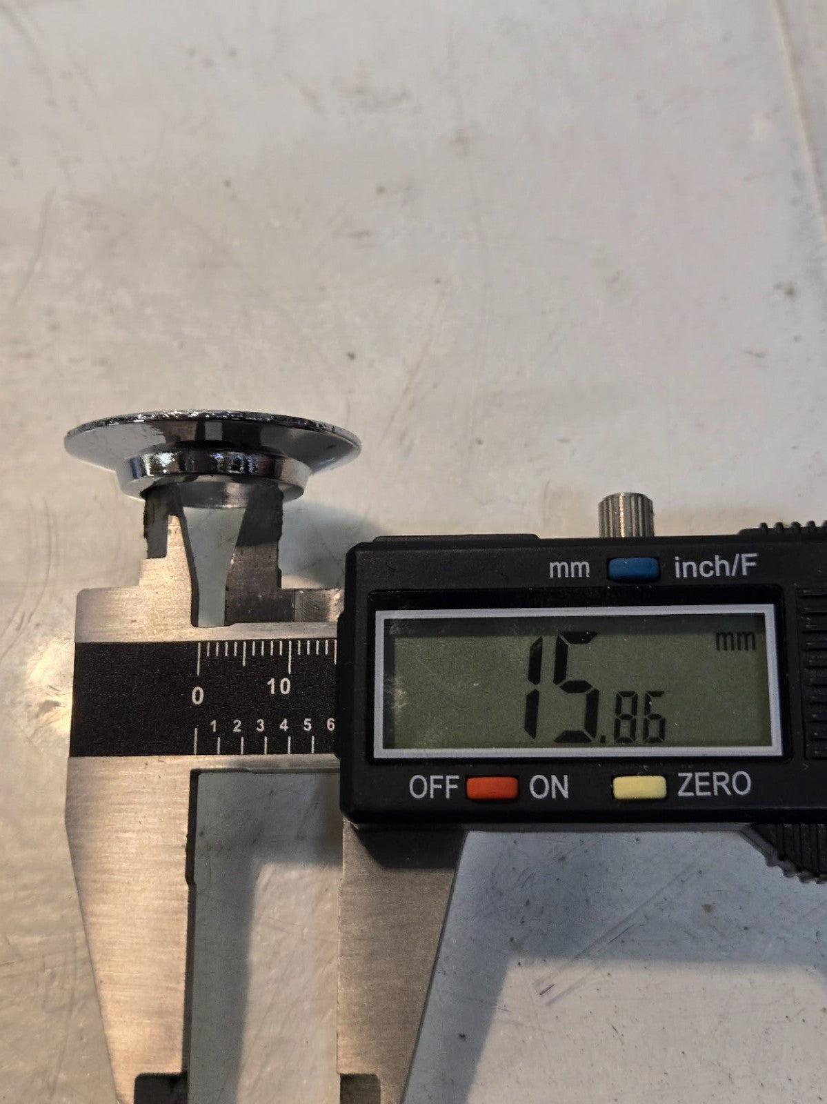 5 Quantity of Ford D3HZ-18A668-C Heater Bezels 5/8" Inner Diameter (5 Quantity)