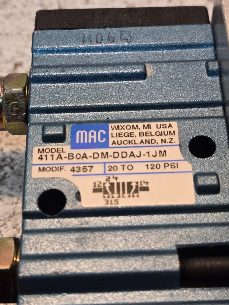MAC Valves 411A-BOA-DM-DDAJ-1JM with Manifold Block and Solenoid DMB-DDAJ-1JM