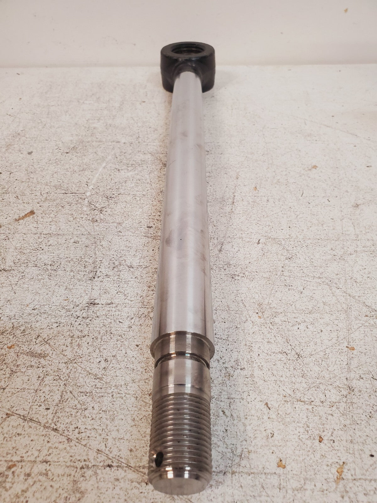 Cylinder Rod 3/4" OD | Overall Length 18-1/2" | Hole ID 1-3/8"
