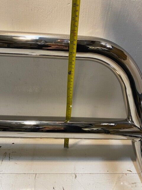 Nudge Bar U08413-17 | 16" H 22-1/2" D 37-1/2" W 63mm Thick 6-1/2" Between Bars
