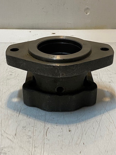 Series Shaft End Cover RB1685 | 72mm Bore 6-3/4" L 6-1/4" W 3-1/4" H