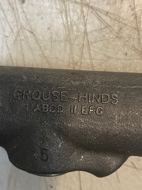 Crouse-Hinds EYS21 3/4" Malleable Conduit Sealing Fitting Female & Male Ends