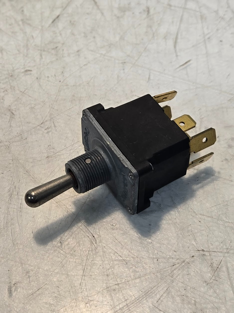 Honeywell Micro Switch 1849 | 91929 | 32NT911-7 | L192 | 10A 125, 250, 277 VAC