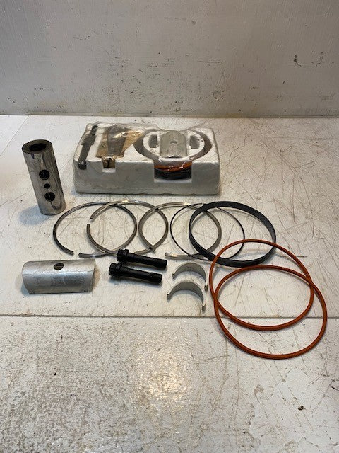 2 Quantity of Exhaust Gas Recirculation Valve Kit 1033 F3M (2 Quantity)
