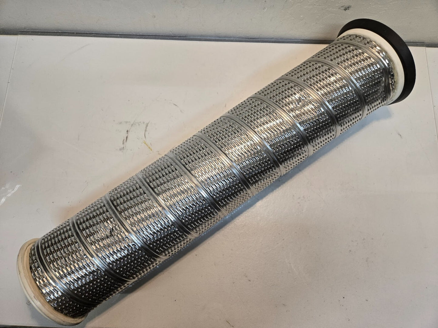 Hydraulic Filter Element 27-7/8" Long 6-7/8" Seal Diameter 25" Filter Length