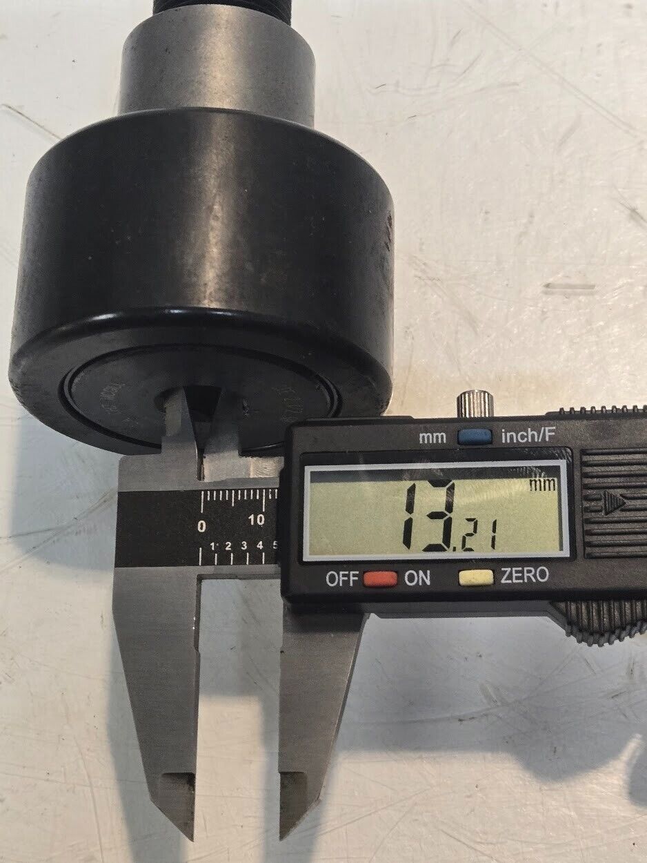 McGill Cam Follower Bearing CFE 2 1/2 SB | 0H7 | 2-1/2" Diameter 1"-14 Stud