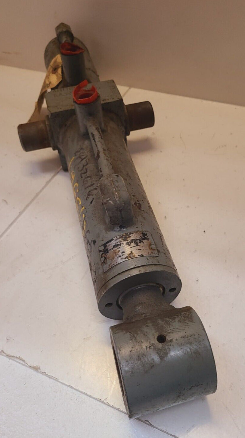 AHI Hydraulic Cylinder AHIR8679 | EA32616/1565 | C13569 | AHIR6101 | 208802-0041