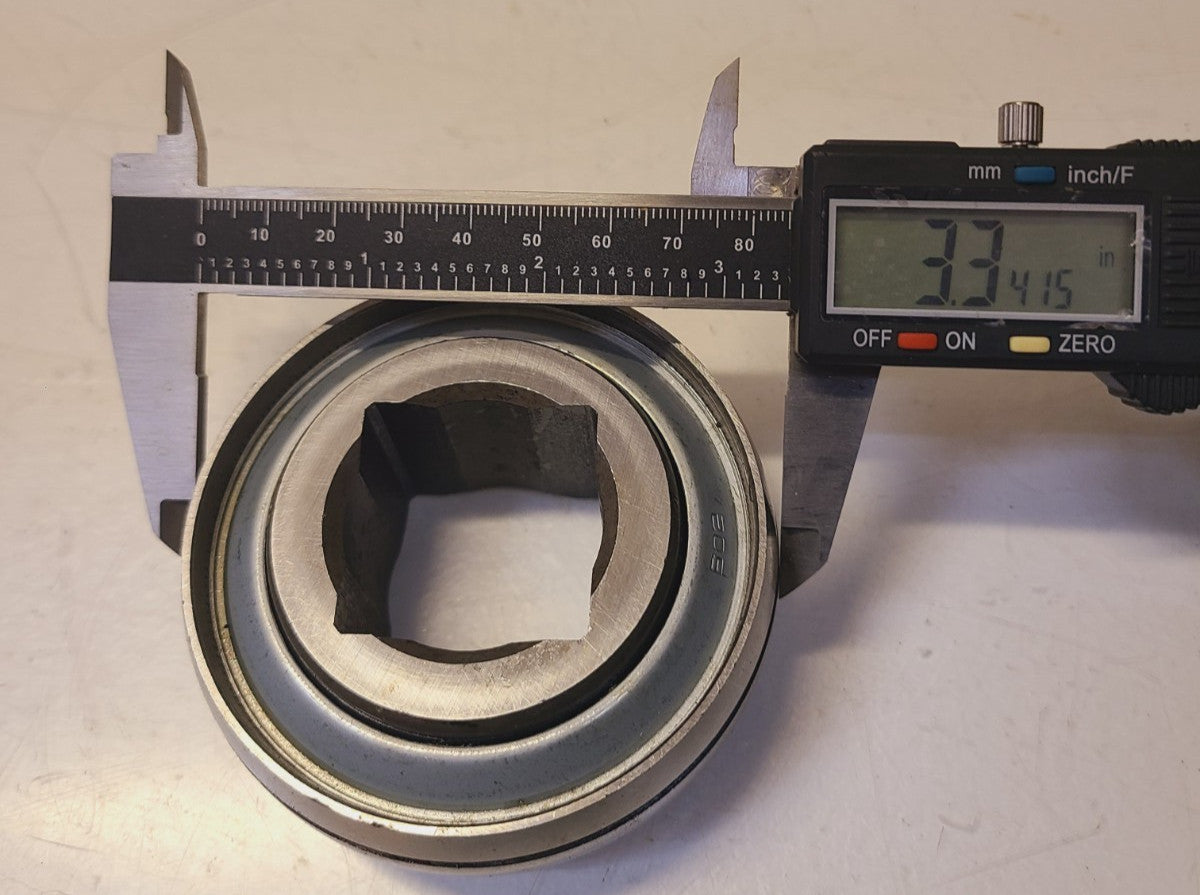 AGRO-TEST  Square Bore Disc Harrow Bearing Triple Lip Seals W209PPB5
