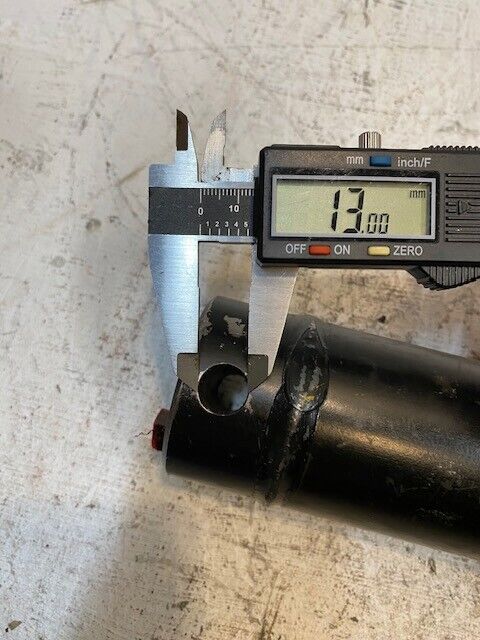 Hydraulic Cylinder 401W4100 12-3/4" Long 60mm OD 12mm Bore 13mm Hole