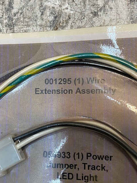 Wire Extension Assembly for 8-1/2' and 9' Track Light Kit 001295 | 054933