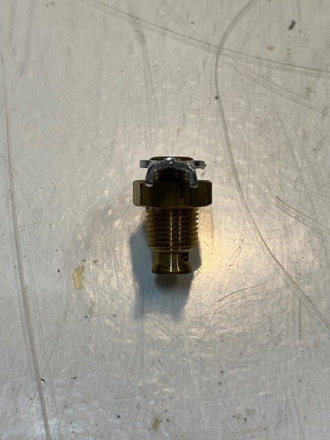 67 Quantity of Brass Drain Valves 22mm L 10mm Thread 8mm End (67 Quantity)