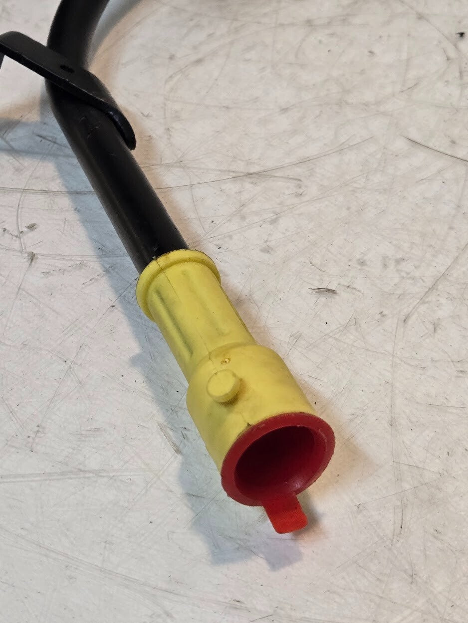 Paccar Dipstick Tube 1889877 | 66116600 | 298121 | 26" Long | 15.1 mm Tube OD