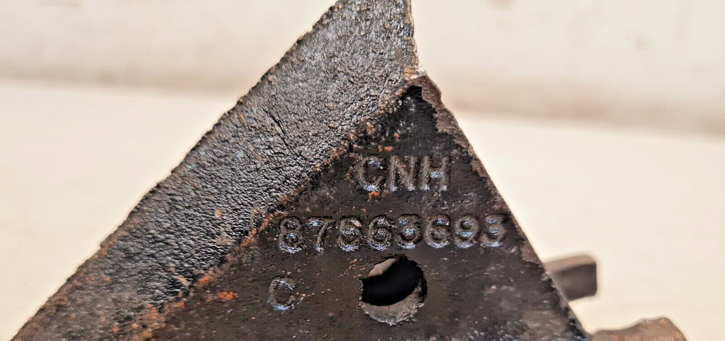 CNH New Holland Spread Tip 87563693