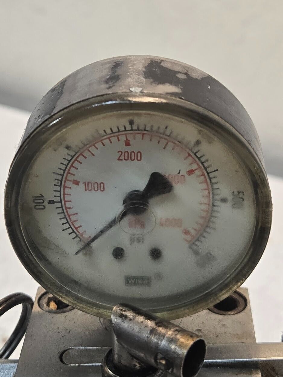 Echometer Compact Gas Tool 1500 Psi and Pressure Transducer PT 5055 See Pictures