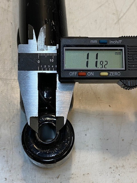 Ultra Shock Absorber 748626 | Q09243 | 21" Long 51mm OD 10mm Thread 12mm Bore