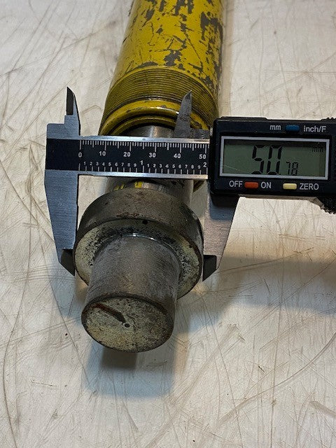 Hydraulic Cylinder Arm 17-1/2" Long 33mm End 57mm OD