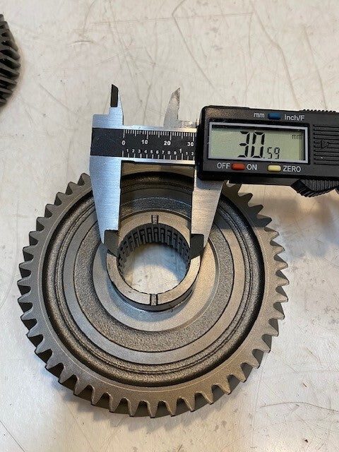 2 Quantity of Gear Counter Shafts 48-Teeth 31mm Bore 4-3/4" OD (2 Quantity)
