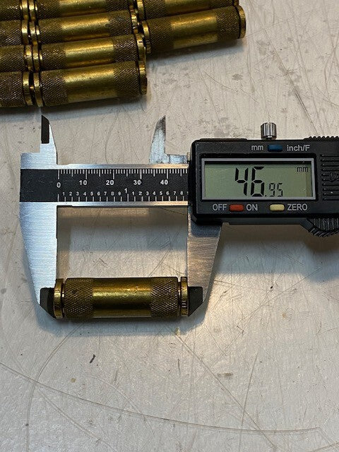 44 Quantity of Push-To-Connect Straight Fittings for Air Tubing 47mm L (44 Qty)