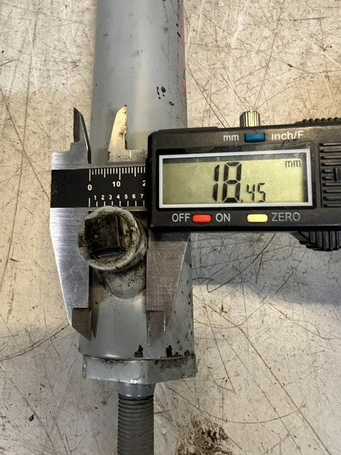 Double-Acting Hydraulic Cylinder 20-1/4" Two Threaded Ends Steel Ram