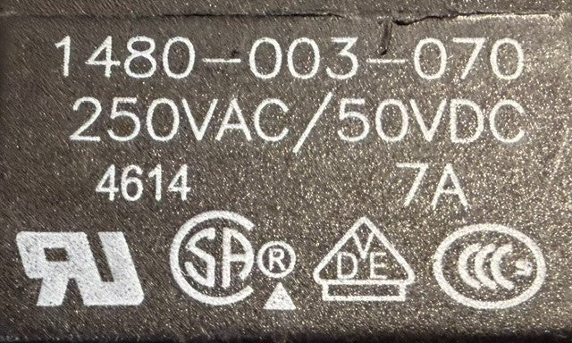50 Quantity Push-Button Reset Thermal Circuit Overload Protectors 1480-003-070