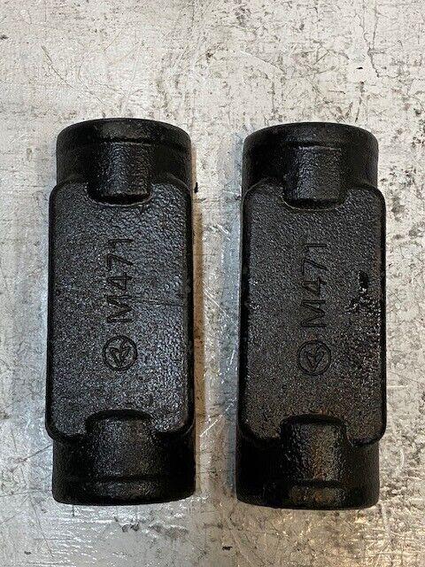 2 Pack of Automann M471 Cast Top Plates (2 Quantity)