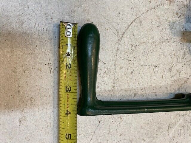 Winder for Tennis Posts, Green, 4" Tall 5-1/2" Wide 3-1/8" Deep