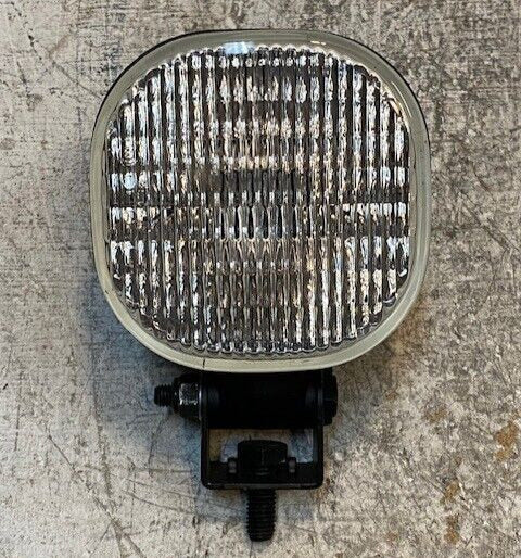 GE 886 | 293-10 | Headlamp Headlight 6-1/2" x 4" x 4"