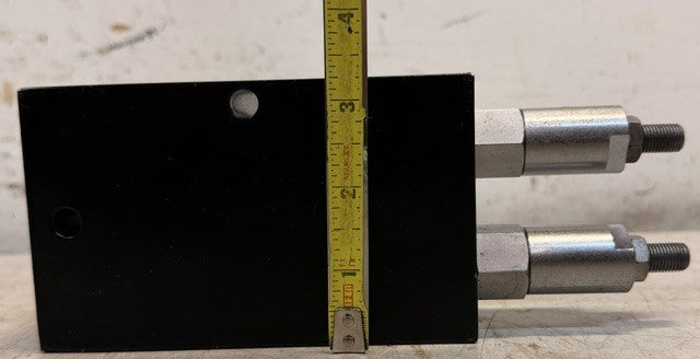 Single Over Center Hydraulic Valve EP-0015599 Pressure Control Flow Regulation